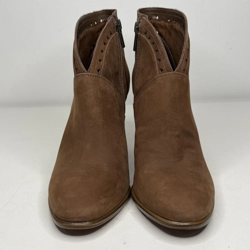 Vince Camuto Boots Womens Size 8 Brown Ankle Block Heel Booties VC-Fritan‎